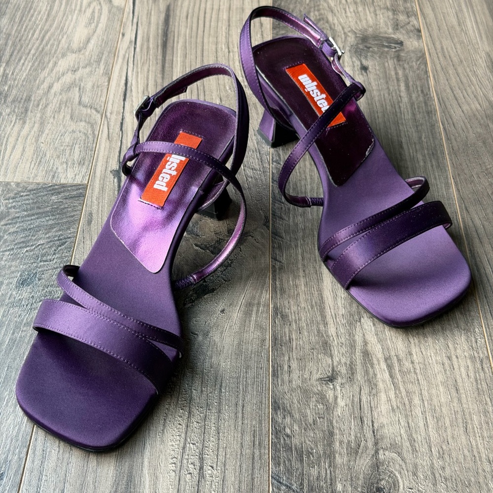 Unlisted Kenneth Cole Evening Y2K Purple Satin Strappy Sandals-9